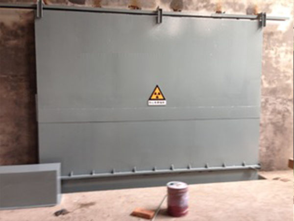 防辐射铅门.jpg 防辐射铅门.jpg