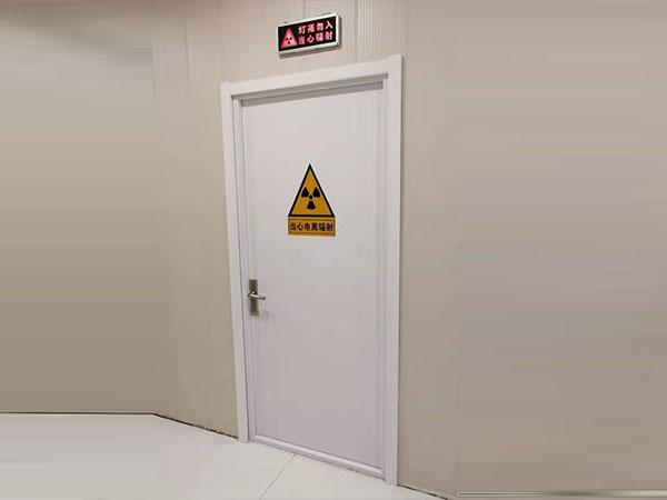 铅防护门.jpg 铅防护门.jpg
